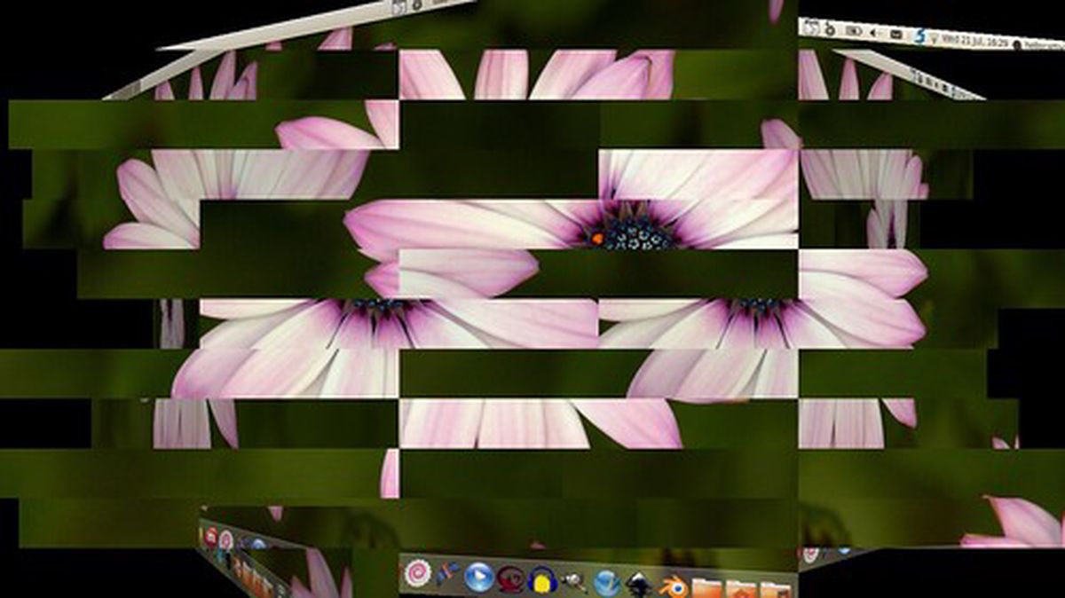 Spinning Desktop (by hellocatfood)
